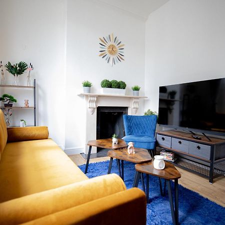 Perfect Location 4Bed 2 Bath Spacious Apartment Londen Buitenkant foto