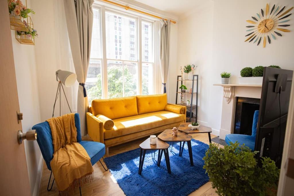 Perfect Location 4Bed 2 Bath Spacious Apartment Londen Buitenkant foto