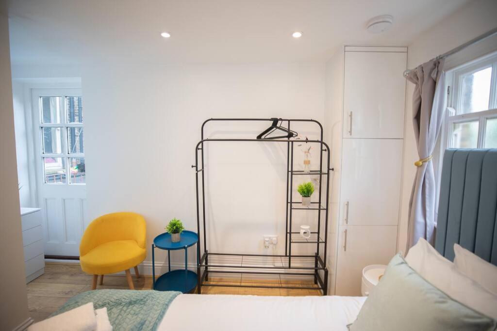 Perfect Location 4Bed 2 Bath Spacious Apartment Londen Buitenkant foto