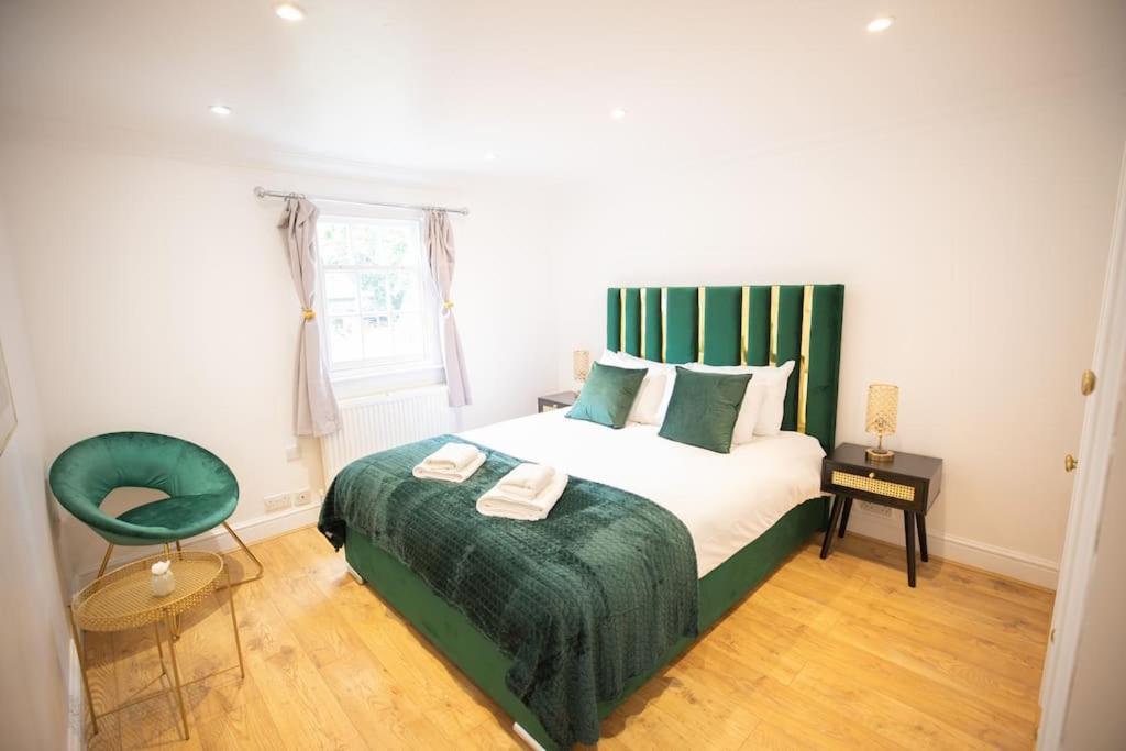 Perfect Location 4Bed 2 Bath Spacious Apartment Londen Buitenkant foto
