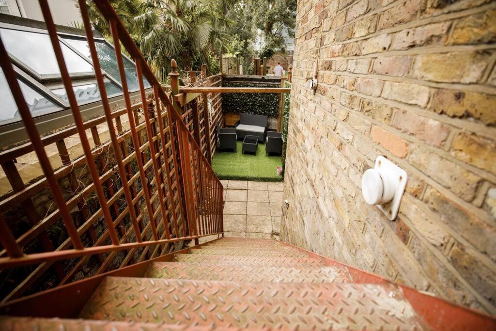 Perfect Location 4Bed 2 Bath Spacious Apartment Londen Buitenkant foto